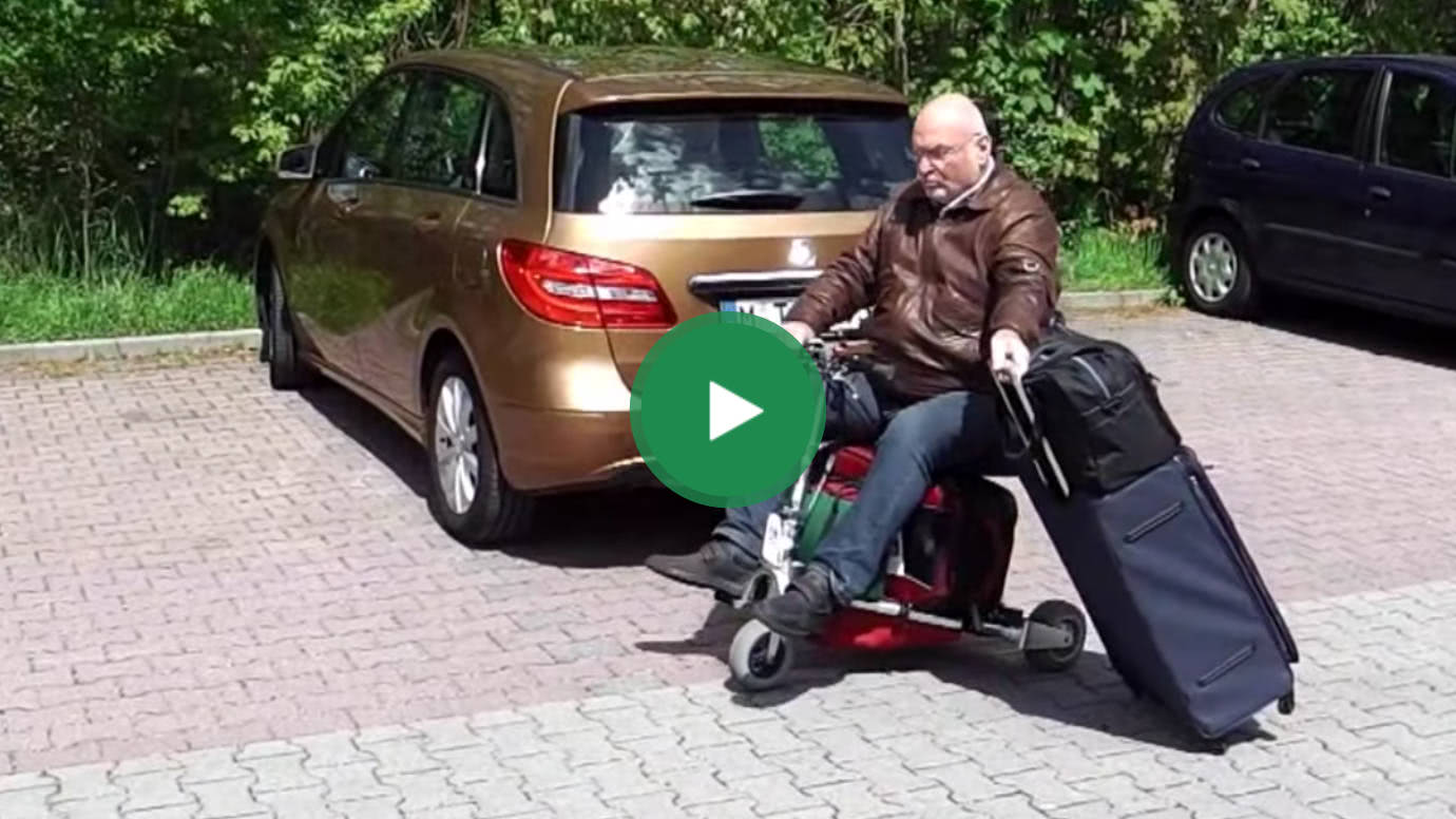 Le scooter électrique handicapé peut transporter vos bagages